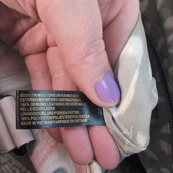 Aimee Kestenberg Convertible Satchel Shoulder Bag in Sahara Print Color Leather - Picture 11 of 11